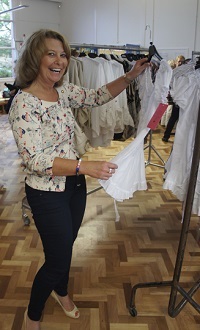 Well Green Primary School – buying fashionable pieces from the rails after Fizz Fashion Show