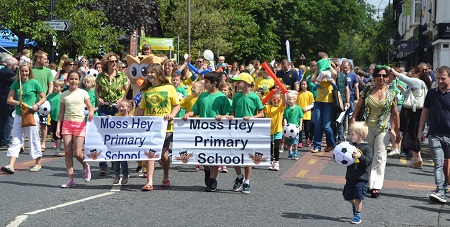 Parade at Bramhall Festival 2014