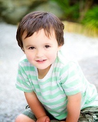 Smiling boy portrait | Julie Harris Photography