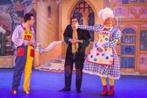 Snow White and the Seven Dwarfs at Buxton Opera House, Picture 1 (big)