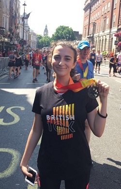 AESG Head Girl Rowdah Charbak at British 10K London Run