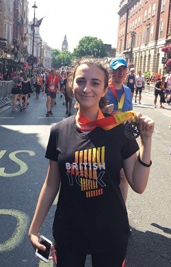 AESG Head Girl Rowdah Charbak at British 10K London Run