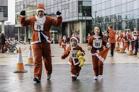 Family on the Jingle Bell Jog run