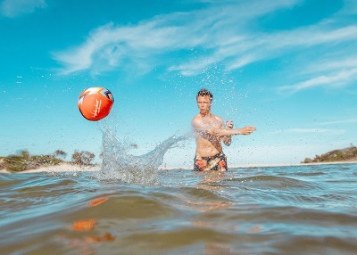 Waboba Extreme water bouncing ball in action