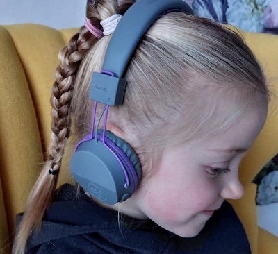 Girl with wireless head set