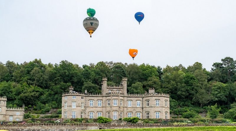 Balloons in the sky over Bolesworth Castle | Cheshire Balloon Fiesta by milnerCreative