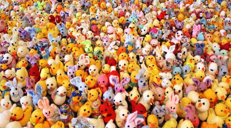 Francis House Children’s Hospice | Knitted chick donations for Easter 2024