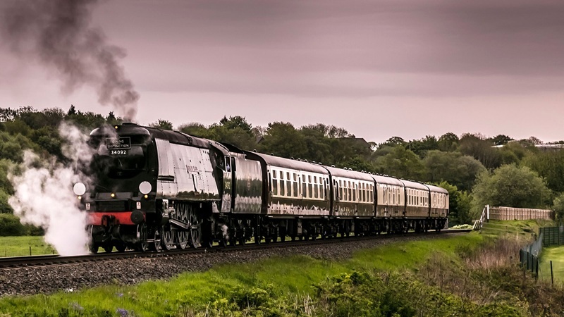 East Lancashire Railway | Dining with distinction on the board of the heritage train.
