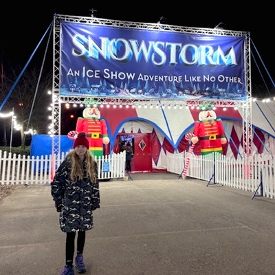 Snowstorm Show, circus entrance