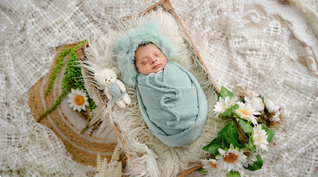 Photo session: baby in blue