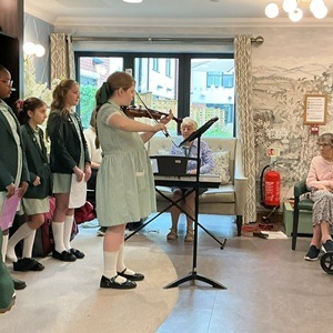 WPS pupils at Long Stone Manor Care Home