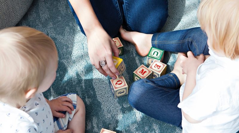 Playing alphabet cubes by Marisa Howenstine unsplash