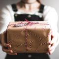 Chrismas gift by kira-auf from unsplash