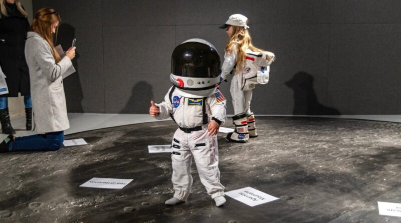 Kids wearing space suits | Jodrell Bank