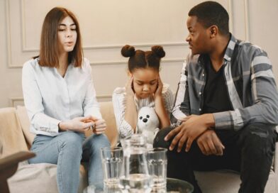 Parents arguing and an upset child
