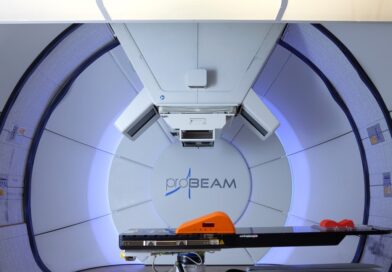 Proton beam therapy gantry